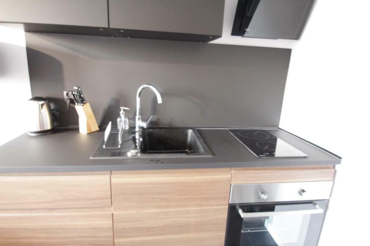 Fantastyczny Apartament Krolewska Варшава Екстериор снимка