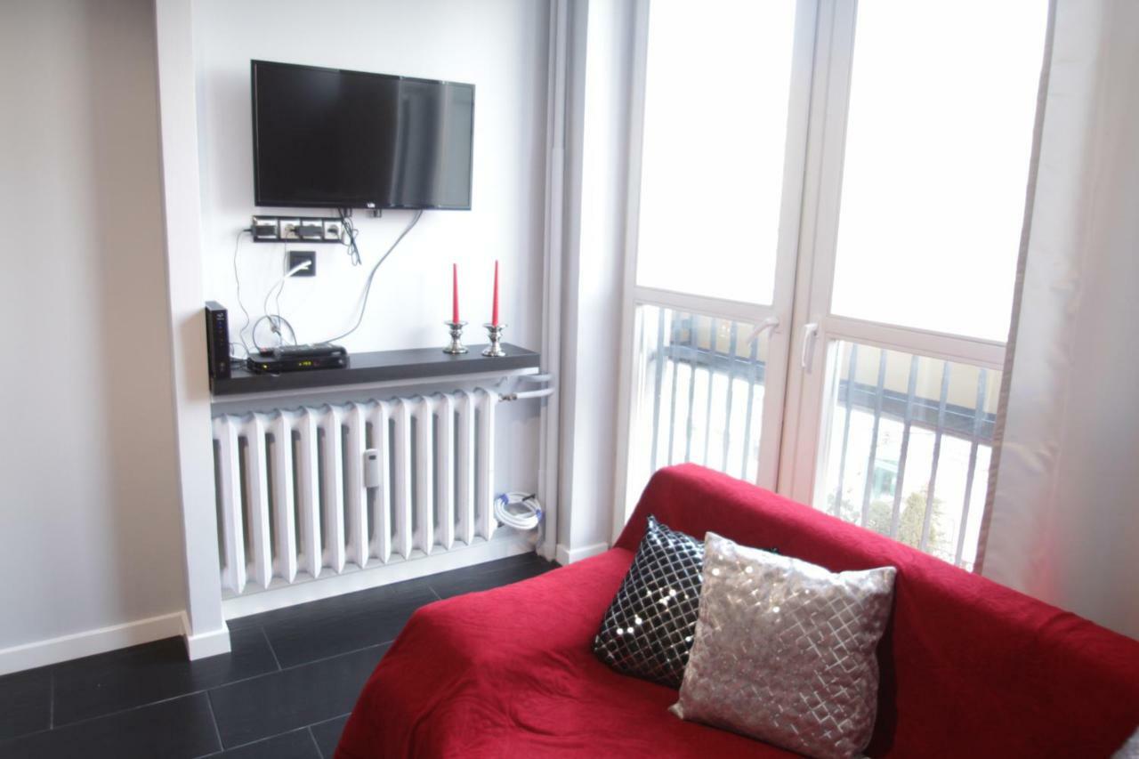 Fantastyczny Apartament Krolewska Варшава Екстериор снимка